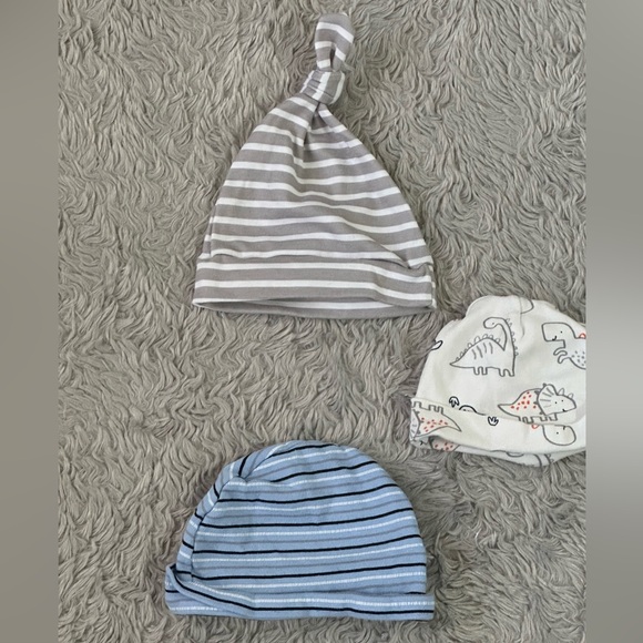 Baby Beanies, 0-9 Months - Picture 4 of 4